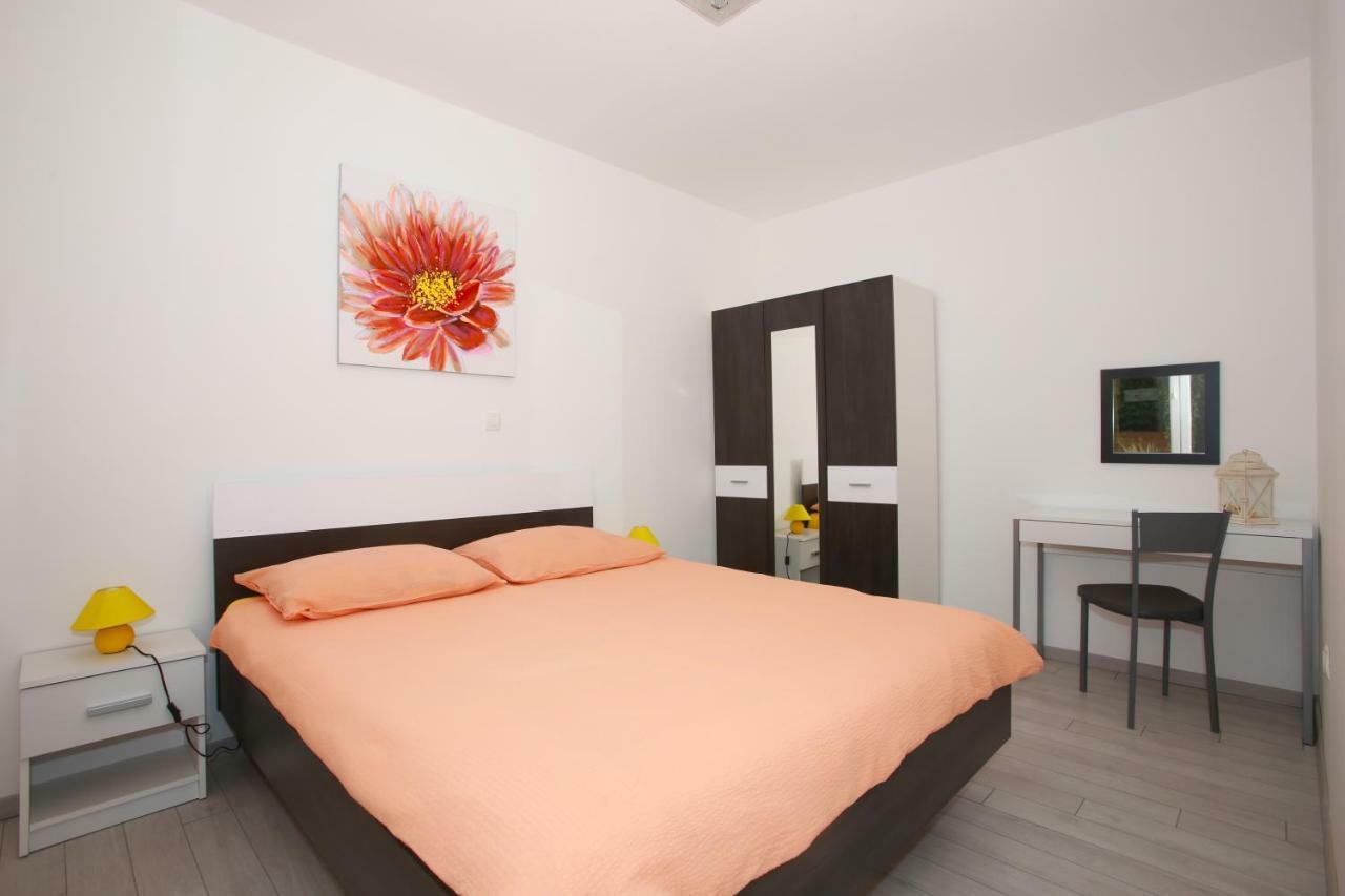 Apartman Carmen Volosko โอปาติยา ภายนอก รูปภาพ