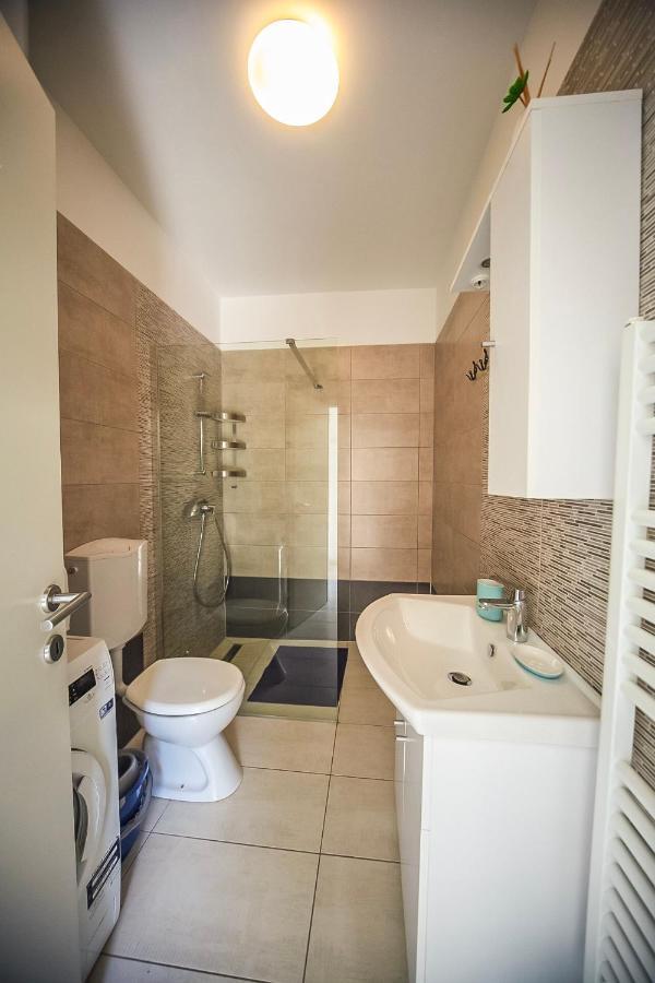 Apartman Carmen Volosko โอปาติยา ภายนอก รูปภาพ