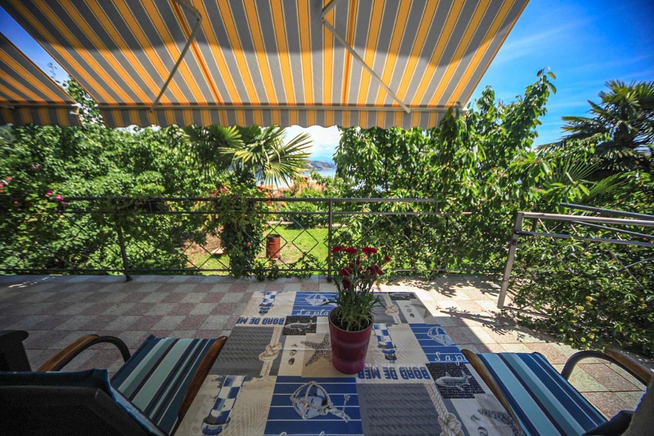 Apartman Carmen Volosko โอปาติยา ภายนอก รูปภาพ
